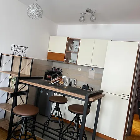 Mama Apartment *